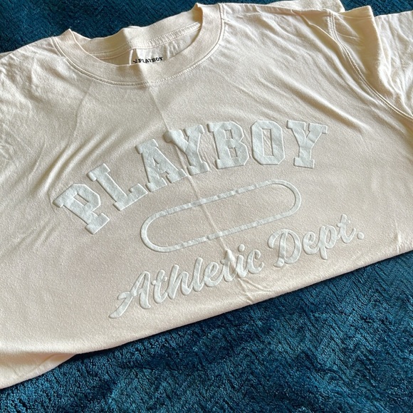 Playboy x Pacsun Graphic Tee (new, great condition!!) - Picture 7 of 8